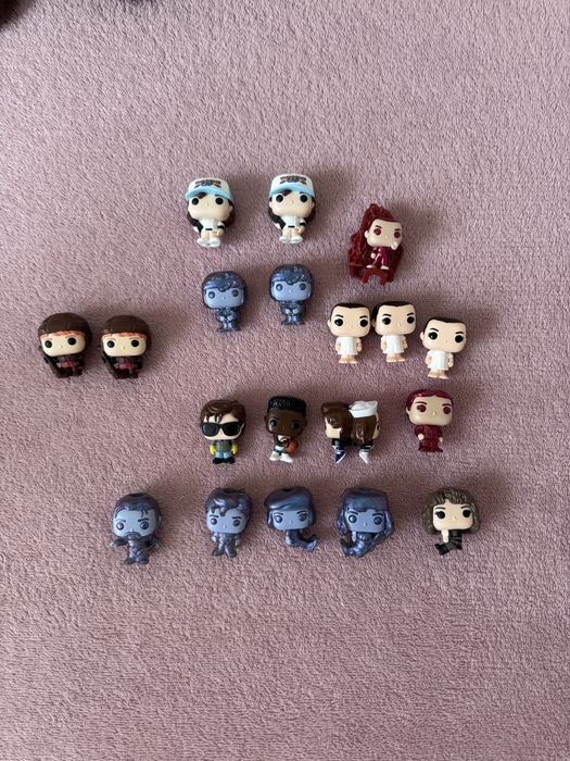 Figurki Stranger Things z Kinder Joy