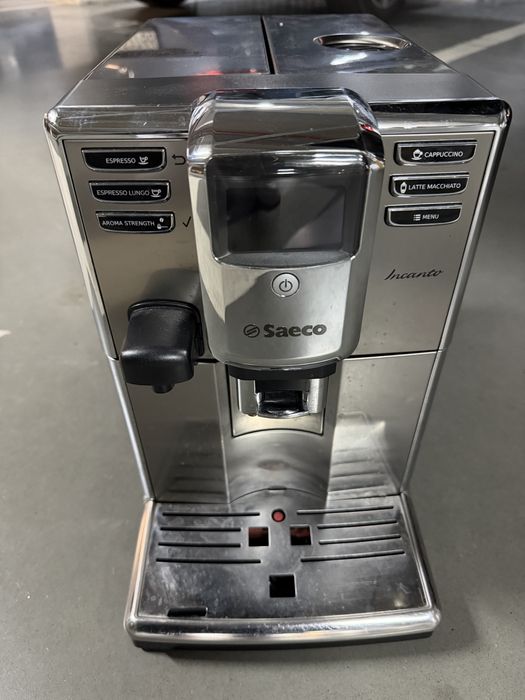 Ekspres Saeco Incanto. Uszkdzona płyta główna.