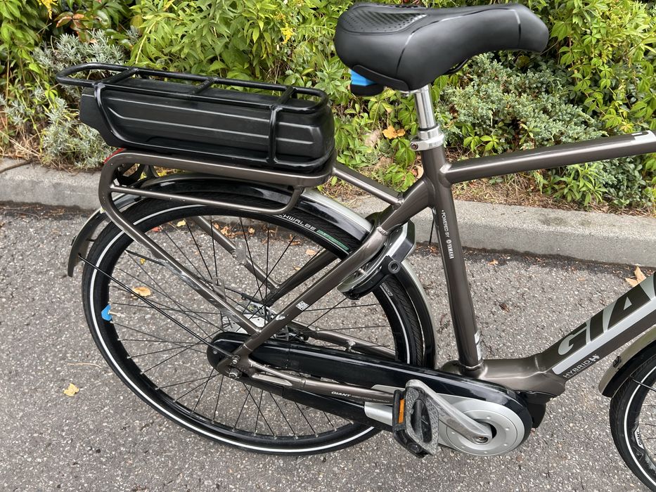Rower elektryczny GIANT PRIME HYBRID 36V silnik centralny YAMAHA  /A
