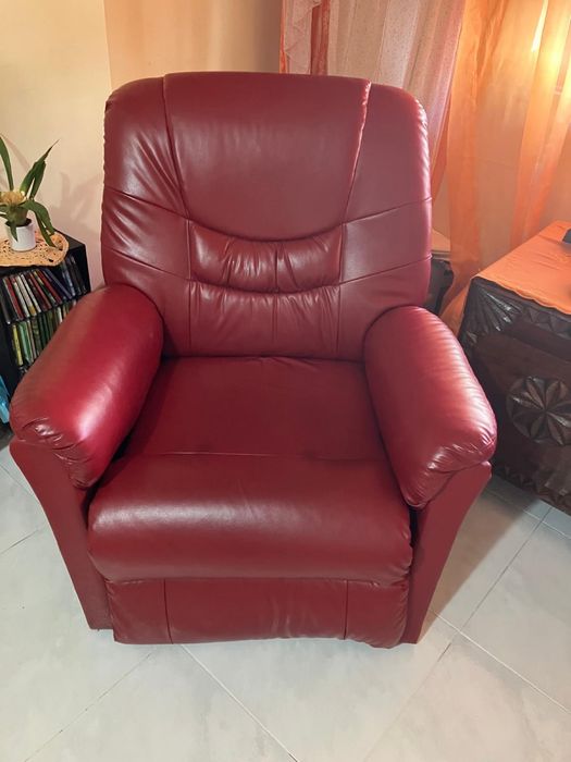 Sofá reclinável com massagem