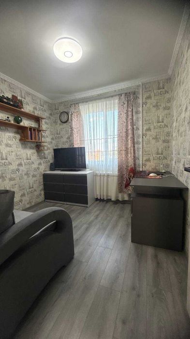 ПРОДАМ 3-кімнатну квартиру на Черемушках, вул. Івана Фунтового (Маршала Бабаджаняна)