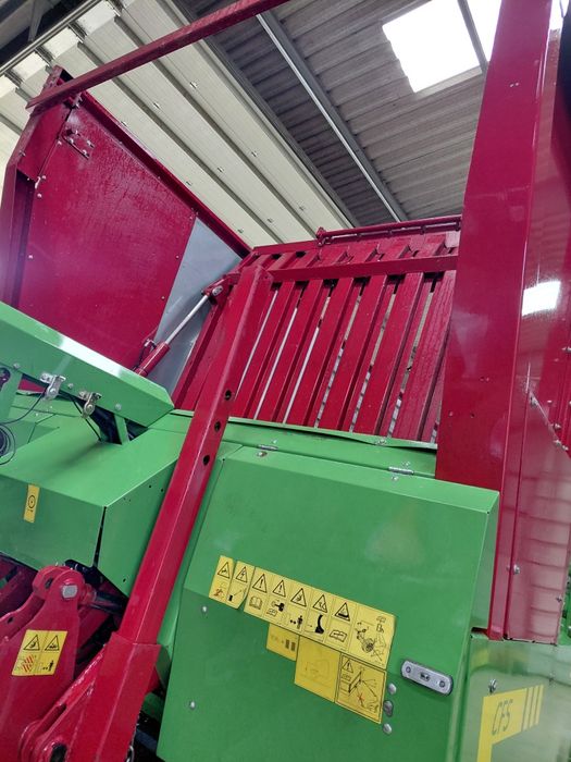 Przyczepa samozbierająca strautmann magnon 430 lub 470 krone zx pottin