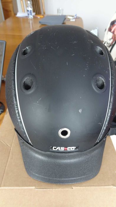 Kask jeździecki CASCO  CHOICE, rozmiar S  52-56 cm czarny, regulowany.