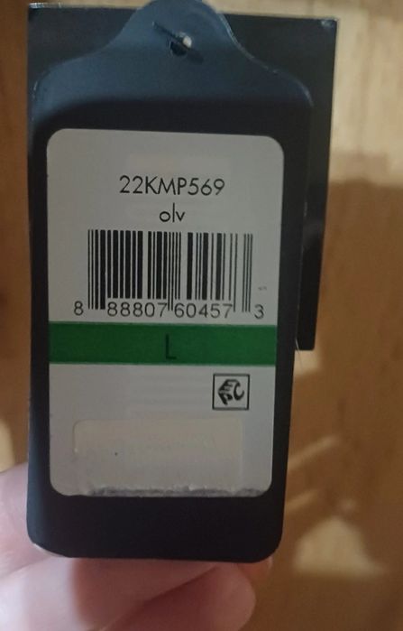 Kurtka Guess nowa z metką