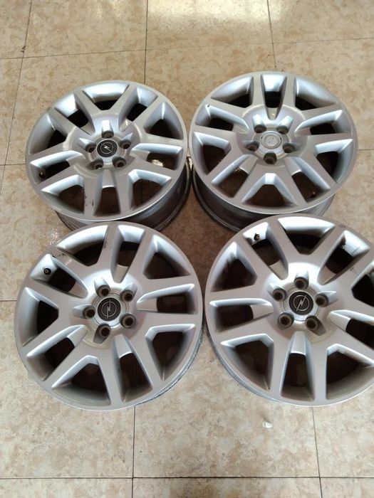Conjunto De Pneus Opel Antara