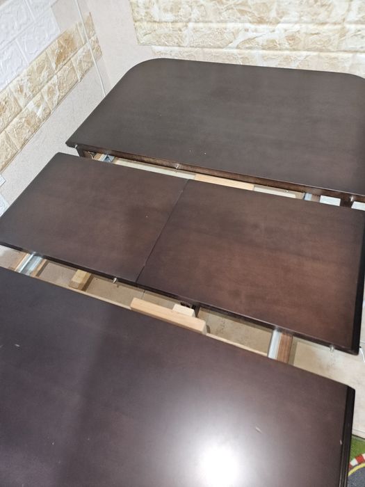 Продам стіл обідній дерев'яний