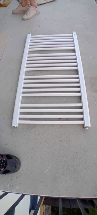 Grzejnik łazienkowy, za pół ceny, Gorgiel 600 W ,wys 95cm  rozstaw 45