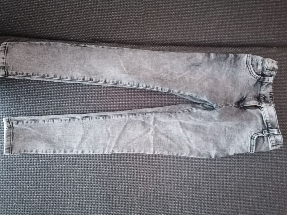 Spodnie 146 dziewczynka jeans