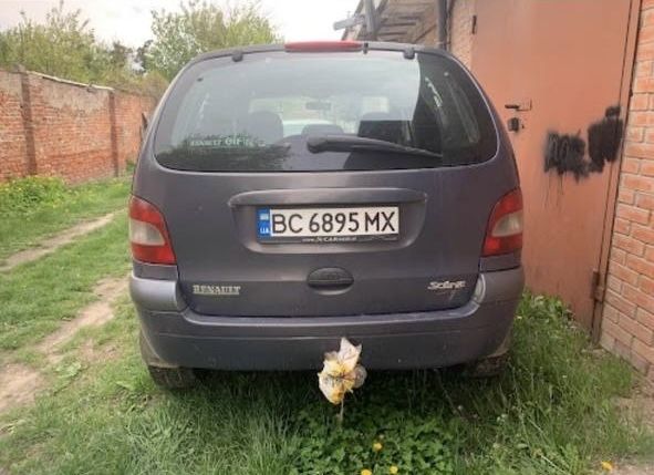 Продам авто Renault Scenic 2