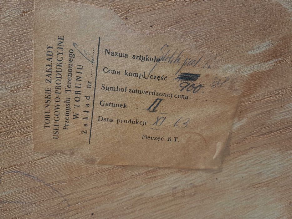 Stary stolik telewizyjny, radiowy, PRL, proj. Mieczysław Puchała?