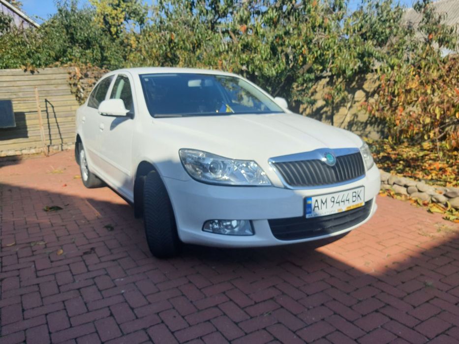 Продам Шкоду а5 1.6 mpi