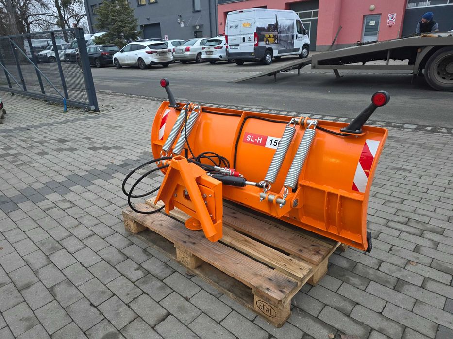 Pług śnieżny hydrauliczny SL-H 150 (150 cm 1,5m)  Lemiesz gumowy – LED