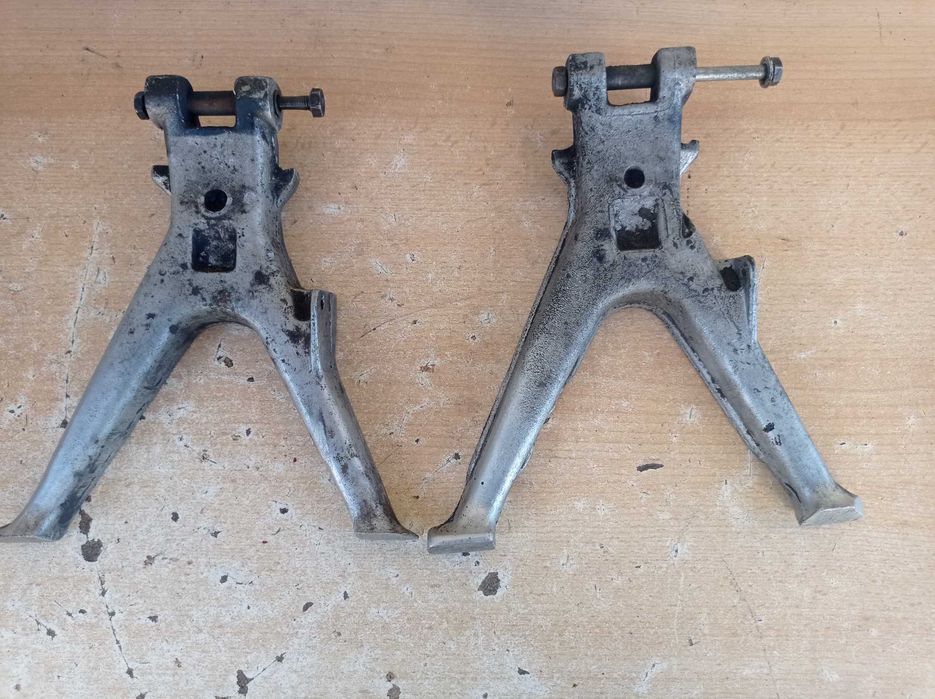 Simson S50, S51 - części - stopki centralne