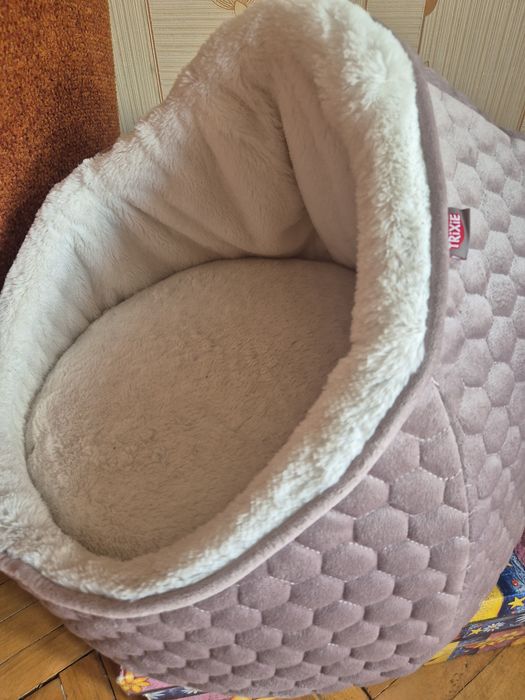Лежанка для кота trixie
