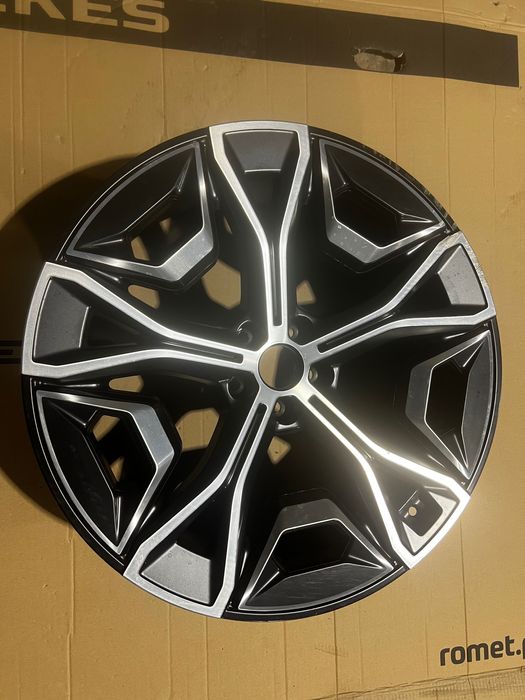 Felga aluminiowa BMW ix 20 5A02659 et 37 9,5x22