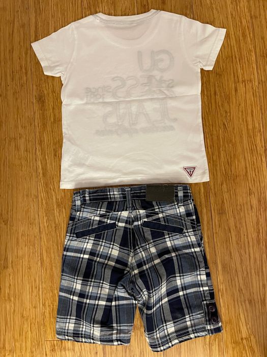 Komplet chłopięcy Guess r.110