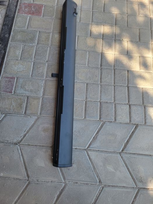 Шторка- ролет сітка багажника перегородка