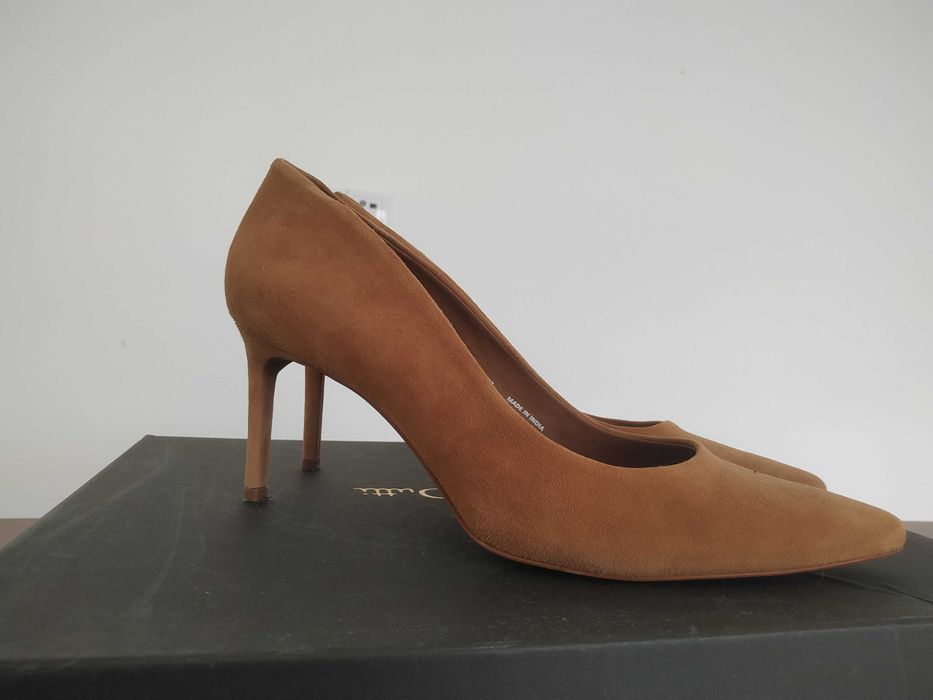 Sapatos de salto de pele HM Premium