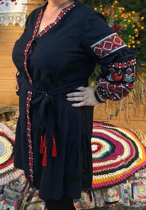 Сукня вишита , нарядна
