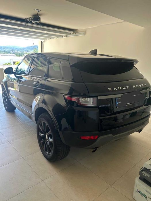 Range Rover Evoque  2.0 STY