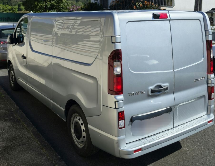 Renault Trafic E-Tech 100% Elétrica - 2024 - ISENTA DE ISV E IUC