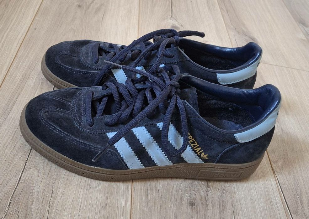 Замшеві підліткові кросівки Adidas 38р стелька 24,5см