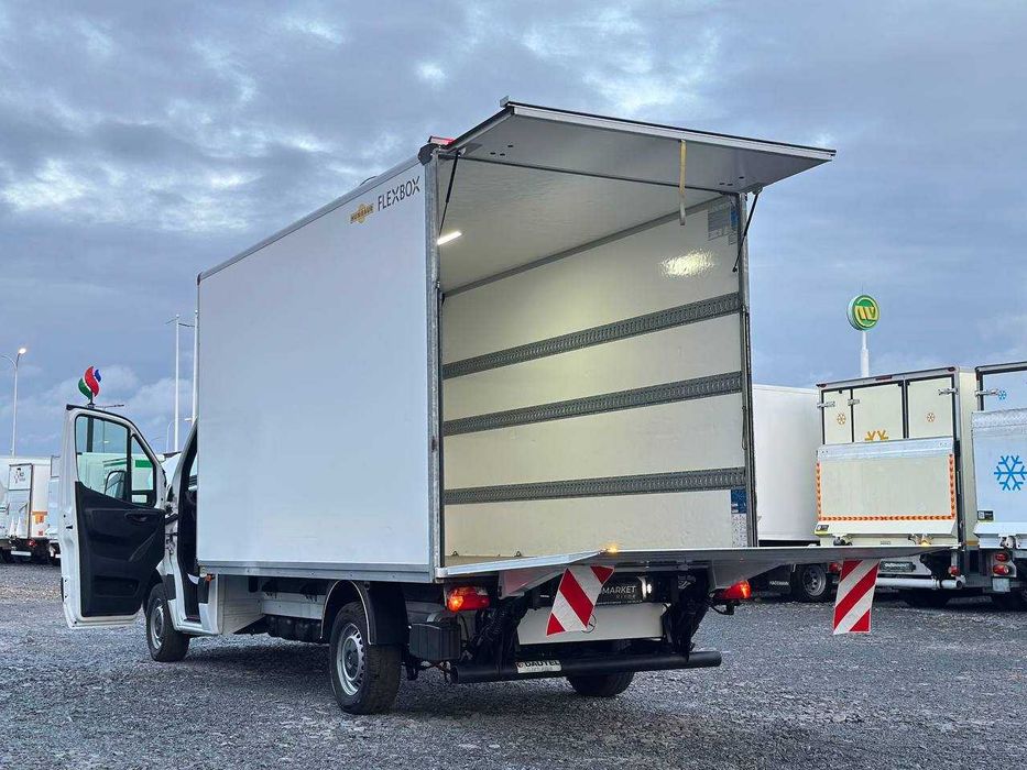 Mercedes-Benz Sprinter 2022p.