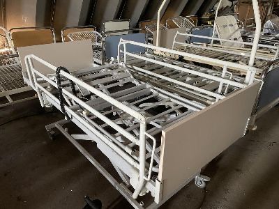 Кровать медицинская для лежачих больных с э