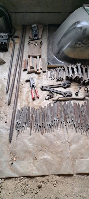 Продам разные инструменты.