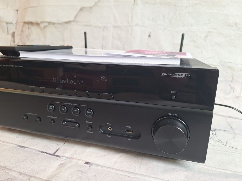 Yamaha z Wifi BT AirPlay2 4k MusicCast 5.1 RX-V485