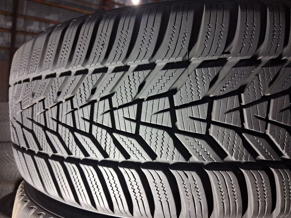 235/50 19 Hankook Isept evo 3 Резина зимова