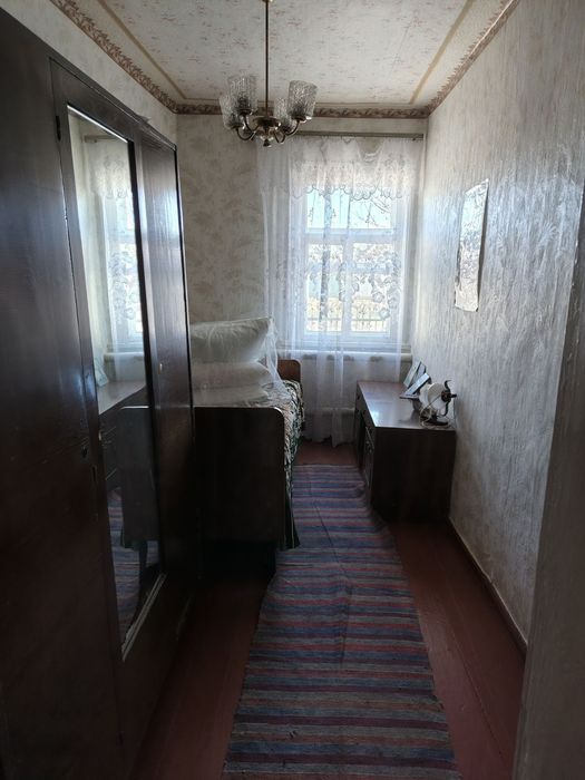 Продам добротний будинок