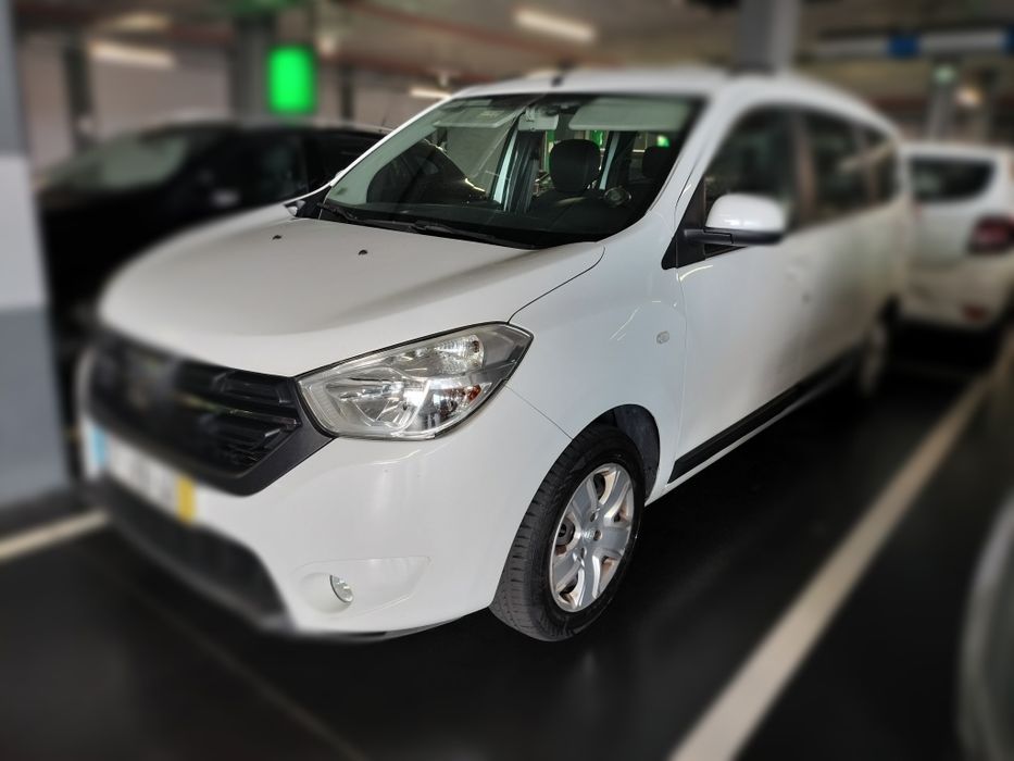 Dacia lodgy GPL.     Ano 2018.     7 lugares.  200000kms
