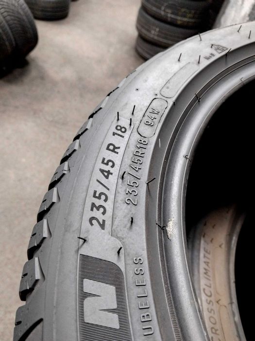 Шини бу 235/45 R18 Michelin CrossClimate 2 Пара