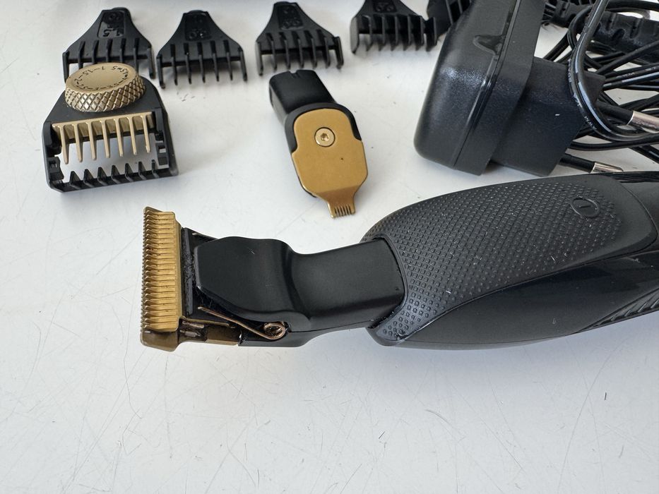 Máquina Barbear Remington MB7000