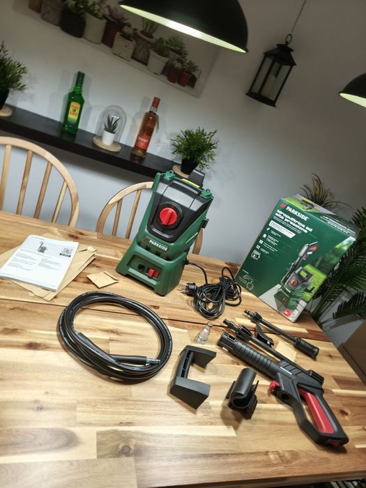 Máquina pressão nova ler anúncio