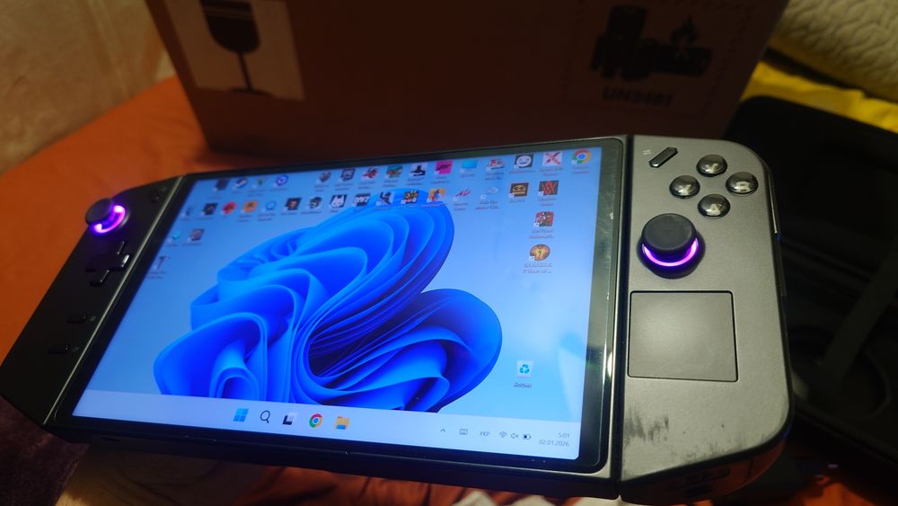 Lenovo Legion Go Z1 Extreme/2TB SSD