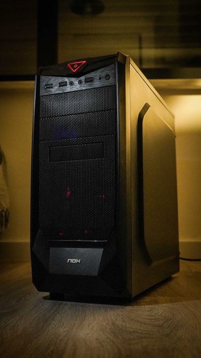 Gaming PC - As New64739684274179121