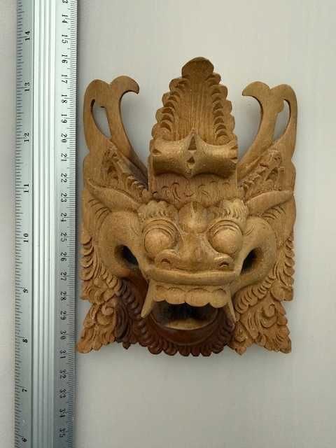 Máscaras africanas e outros países