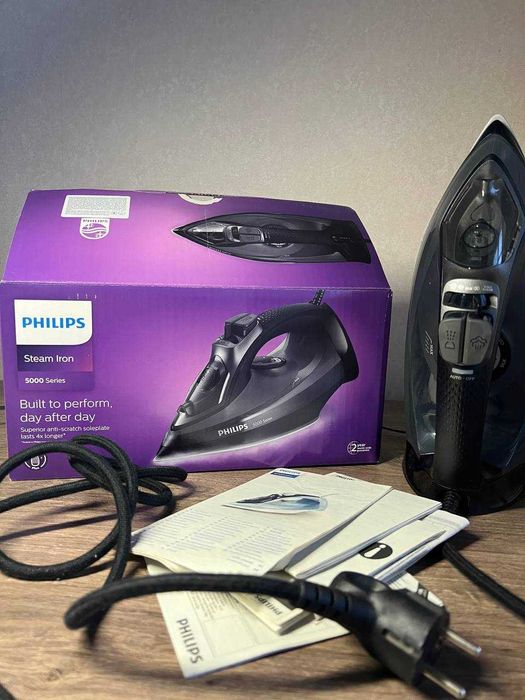 Праска Philips DST5040/80