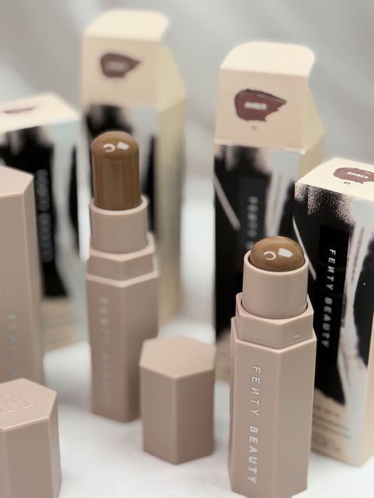 Контурінг стік Fenty Beauty Amber 01