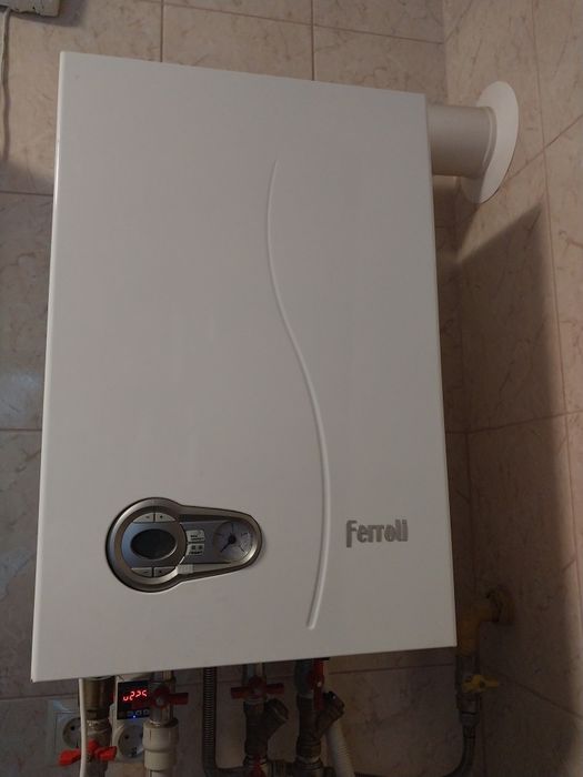 Вентилятор в зборі  з горелкою Ferroli Bluehelix Tech C25