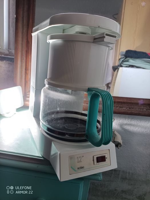 Cafeteira semi nova