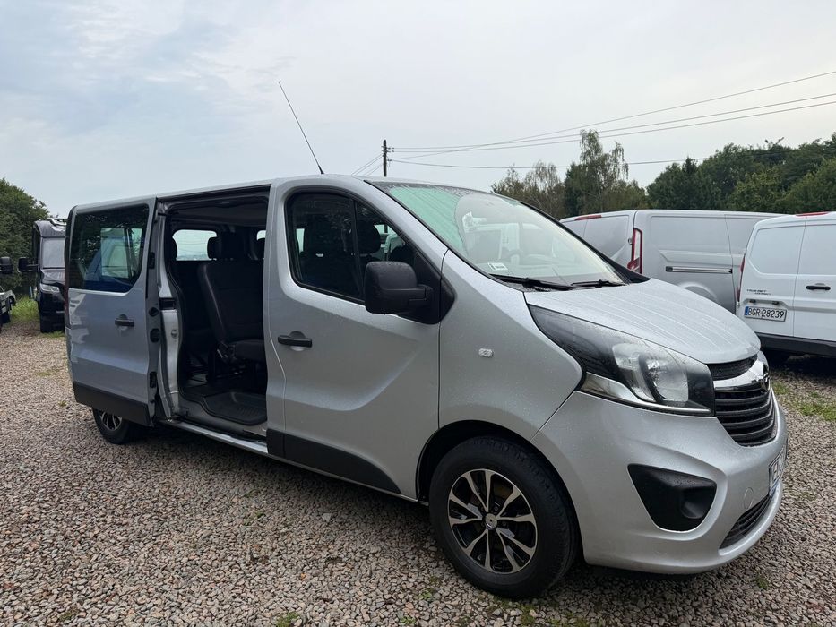 Opel Vivaro 125Km Navi Extra Long Klima Trafic Transporter