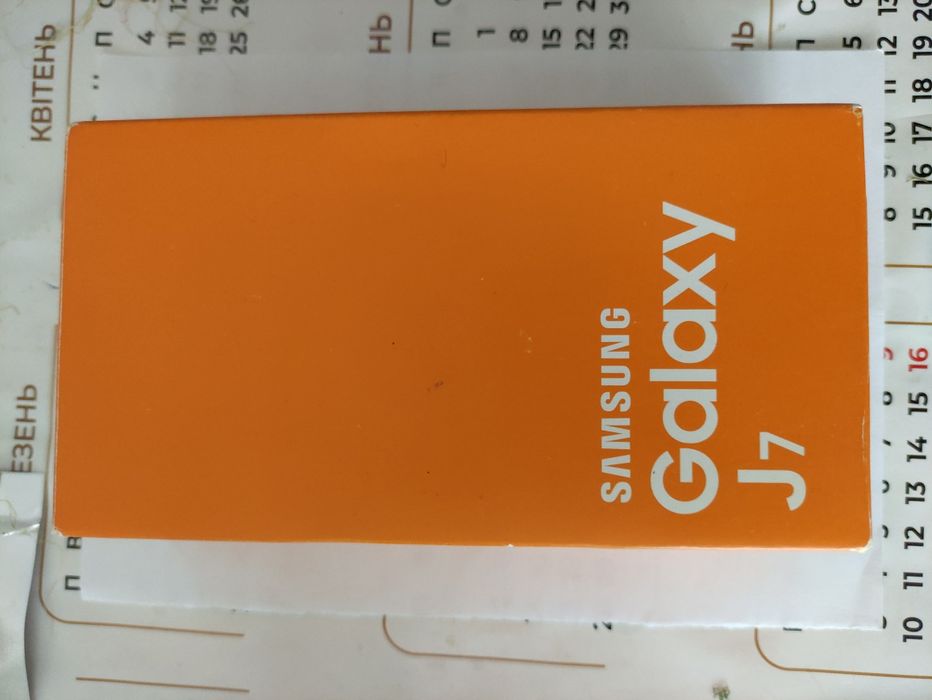 Samsung Galaxy J7 модель: SM-J700HZKDSEK САМОВИВІЗ КИЇВ.