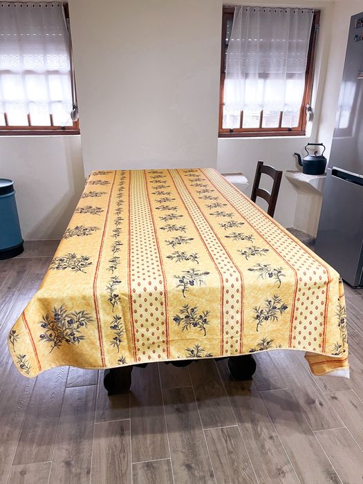 Mesa Antiga em exelente estado