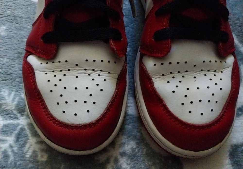 Czerwono- Czarne buty Nike Air Jordan 1 Low