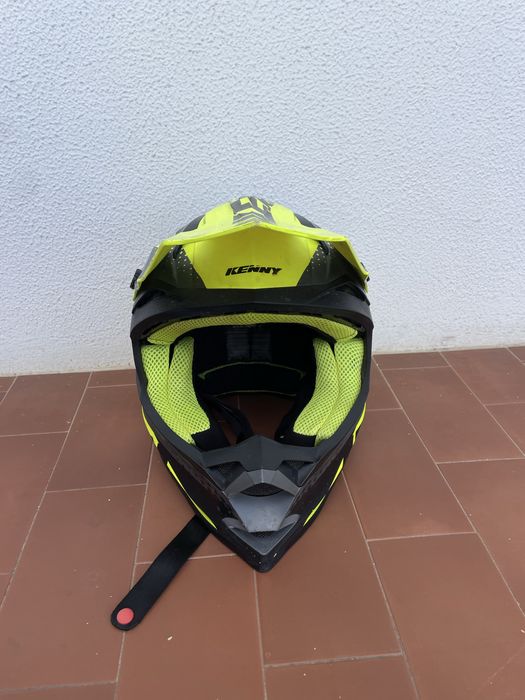 Capacete Kenny track performance