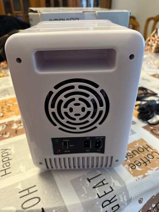 Mini frigorífico portátil