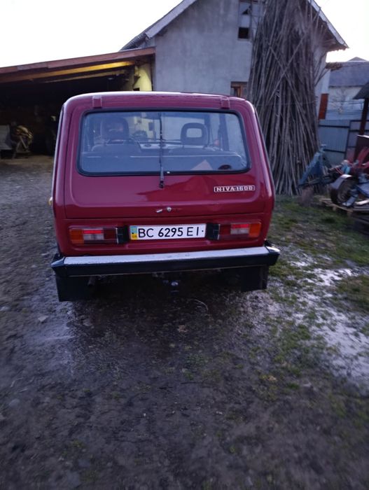 Продам ниву у гарному стані